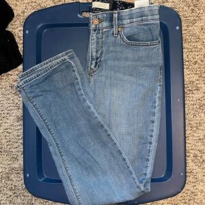 Levi 525 straight leg